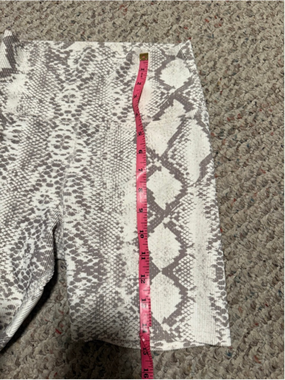 Beach Riot Bike Short Taupe Snake Ribbed- Size Small - Picture 9 of 10